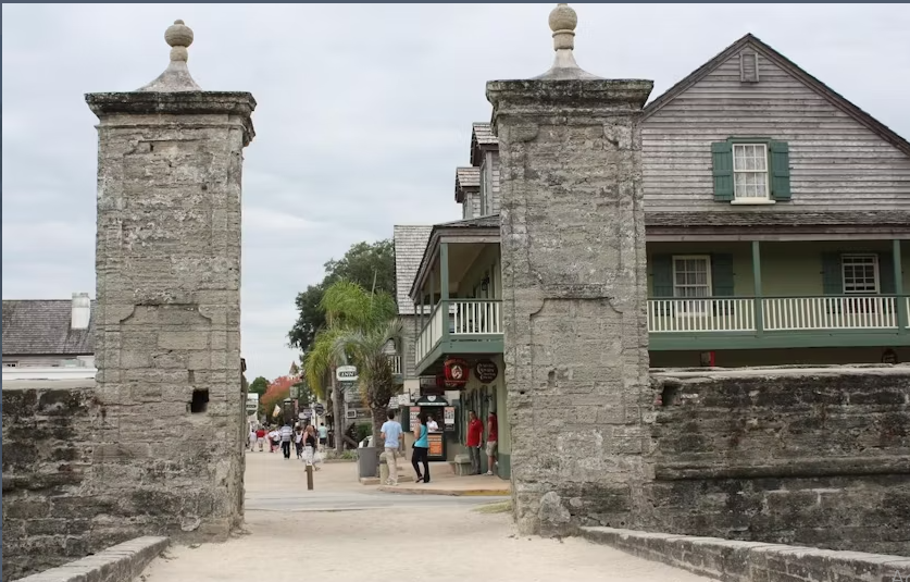 Day trip to St Augustine with trolley tour - Image 3